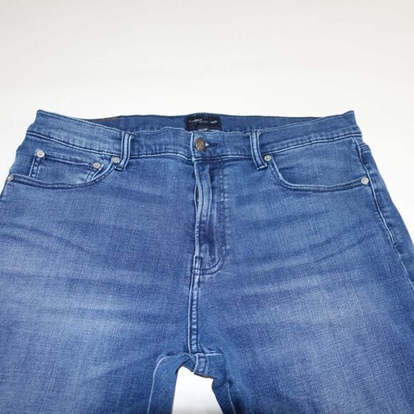 Lucky Brand Men's 411 Athletic Taper Jeans Size 36 x 30 Blue Mid Rise Denim - Picture 2 of 9